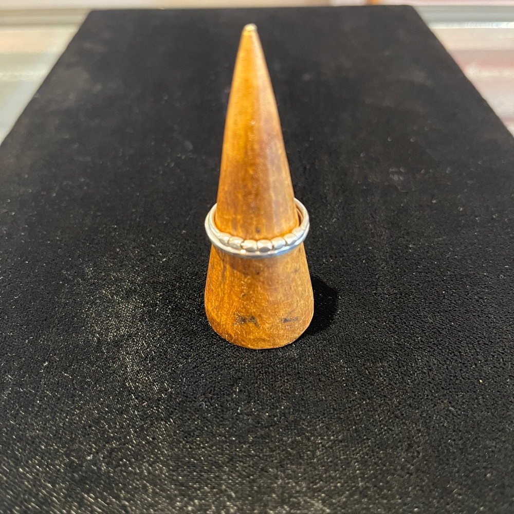 Simple Two Ring Stack - Picture 3 of 9